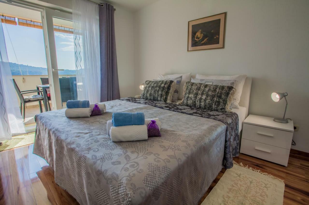 Apartment Sara - Cres Buitenkant foto
